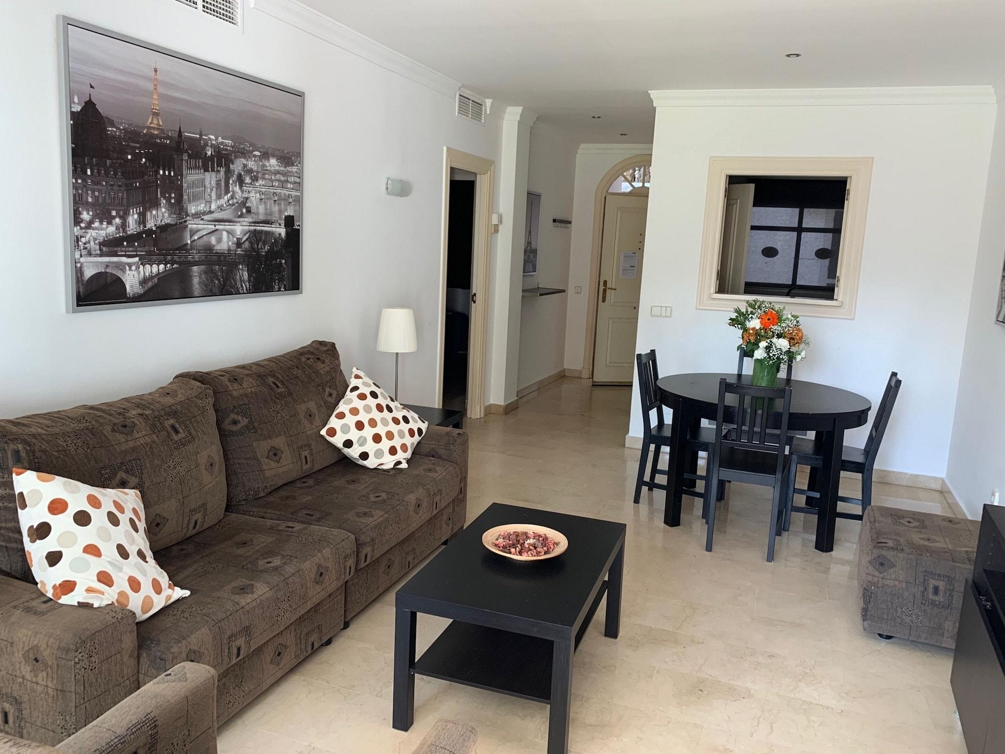 דירות מארבלה Aloha Gardens By Vacation Care מראה חיצוני תמונה